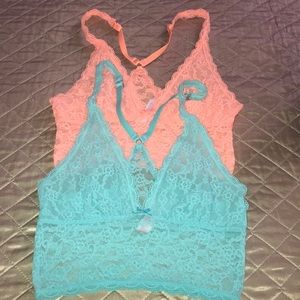 2 Victorias secret bralettes